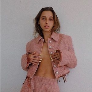 Meet your Posher, Isabella